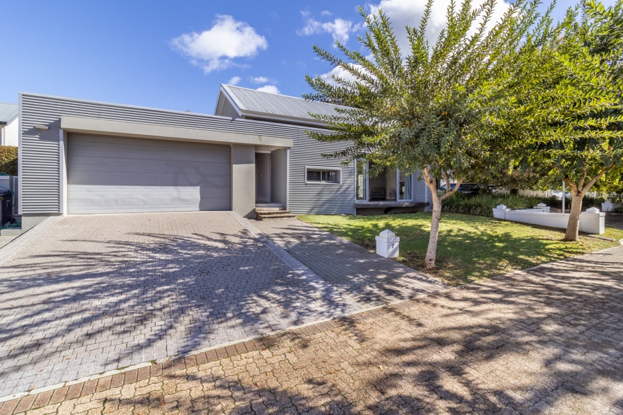 3 Bedroom Property for Sale in Vrykyk Western Cape